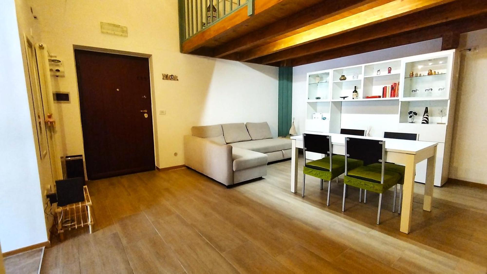 Apartment The Wooden Loft - Centro Bari